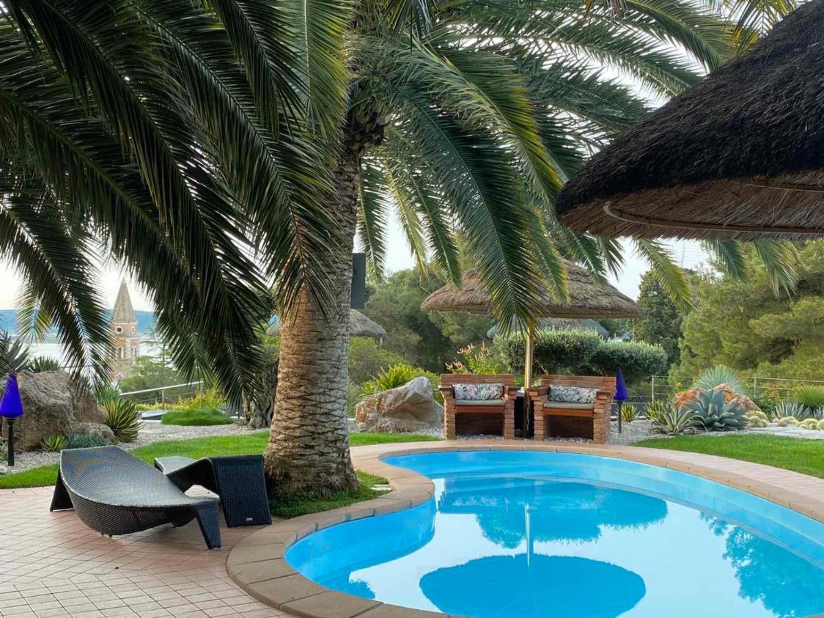 Apartments Villa Beauty Portorose Esterno foto