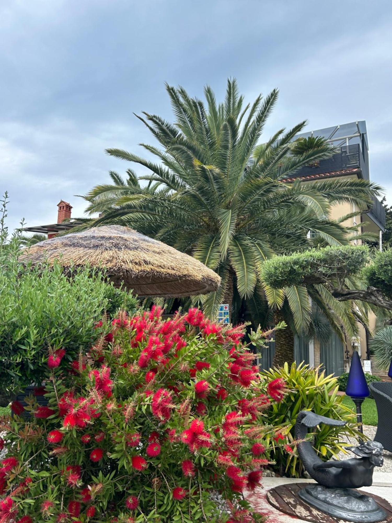 Apartments Villa Beauty Portorose Esterno foto