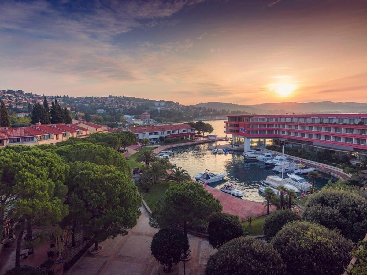 Apartments Villa Beauty Portorose Esterno foto